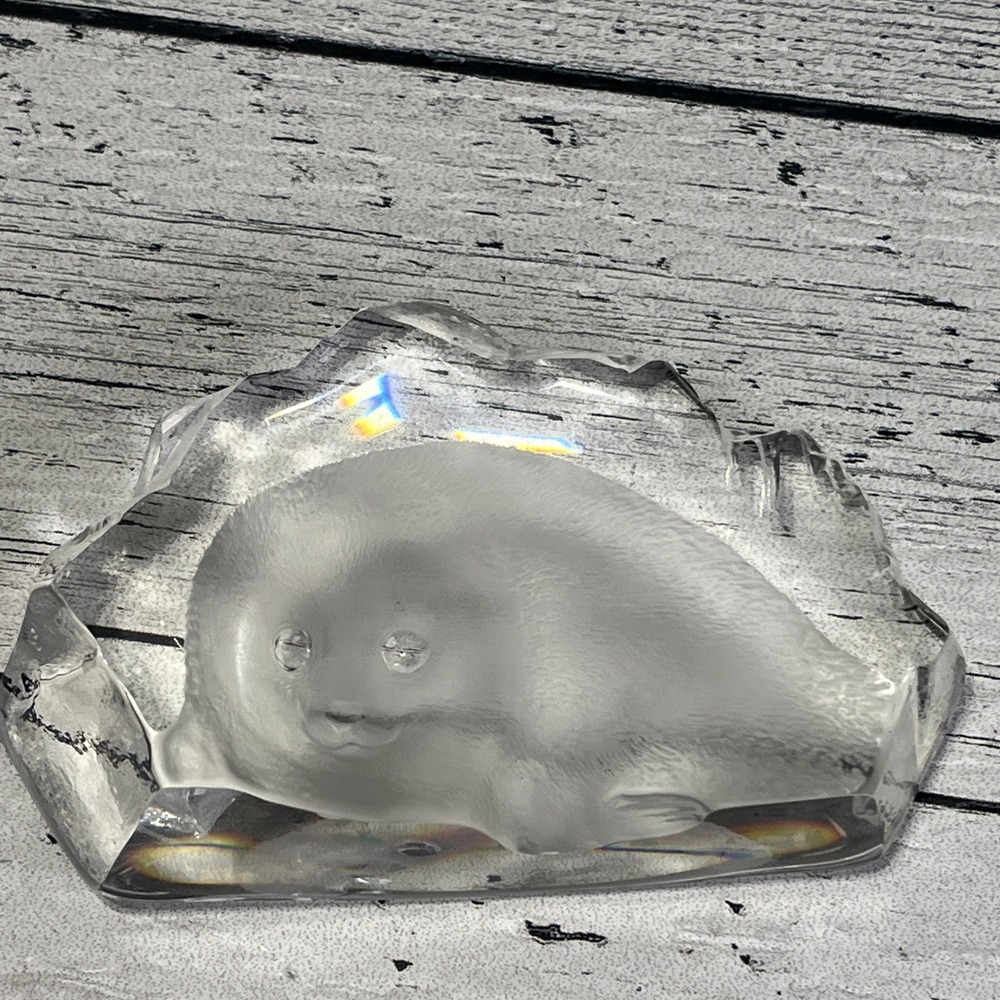 Mats Jonasson Crystal Art Glass Baby Seal Sculpture Signed And Numbered J150 - Picture 6 of 8